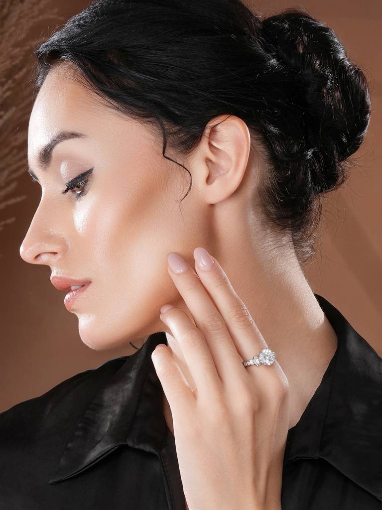 Silver Toned Cubic Zircon Studded Engagement Cocktail Adjustable Finger Ring : SJRG2714
