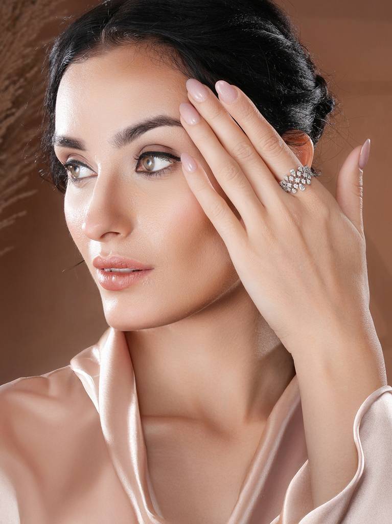 White Rhodium Plated Marquise Shaped  Zircon Studded Floral Designer Cocktail Anniversary  Finger Ring : SJRG2716