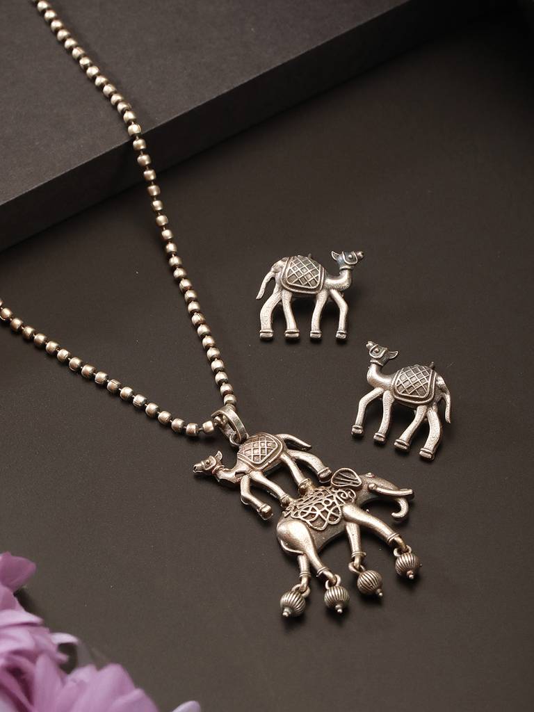 Oxidised Silver Toned Statement Tribal  Minimal Camel & Elephant Motif Funky Pendant  Chain Jewellery Set : SJLK2798