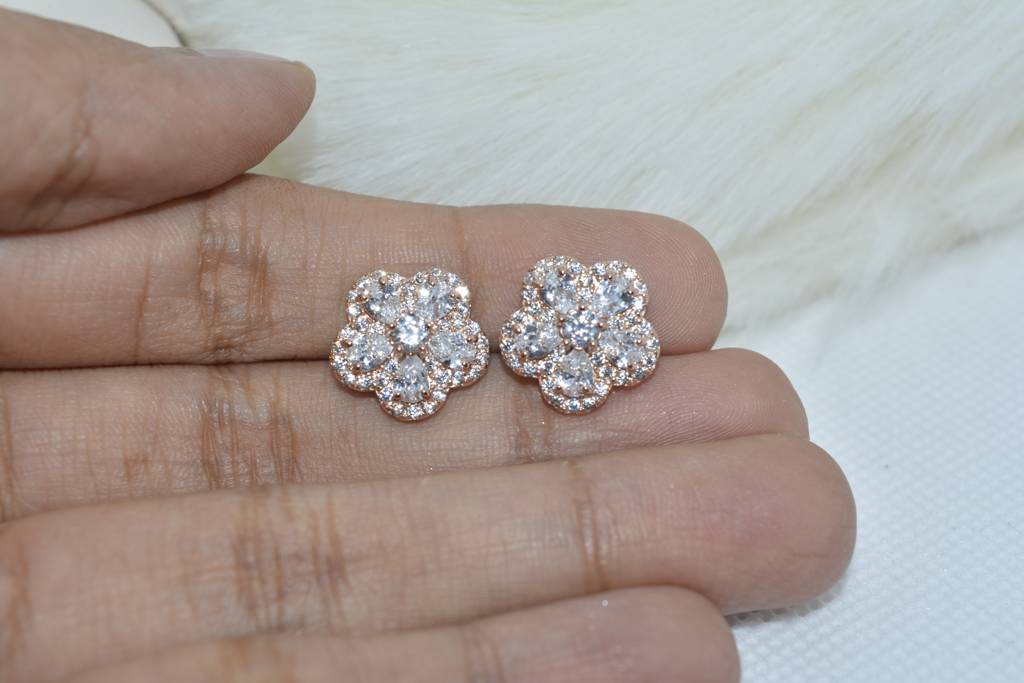 Rose Gold Blossom Studs : 287