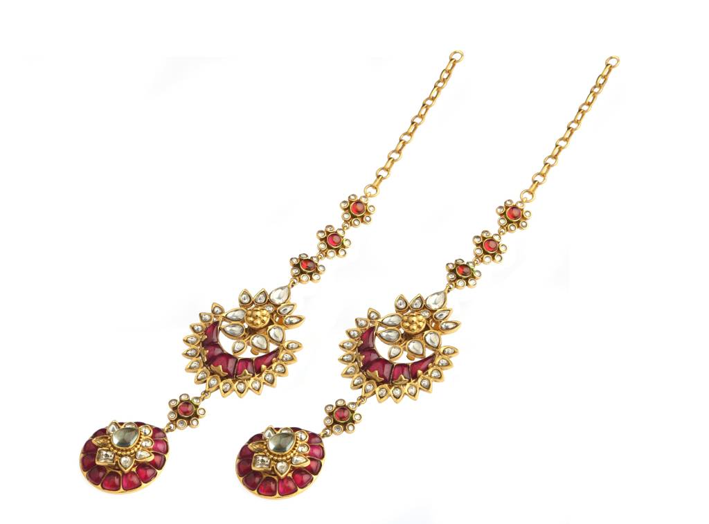 Carnival Of Crimsons Bridal Earrings : 1029
