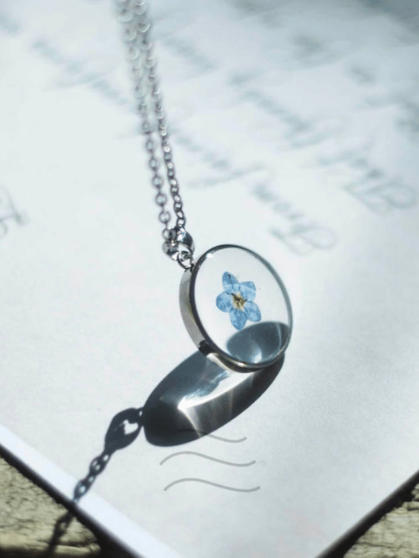 Robin'S Eye Necklace : LA-FMN-REN-S-01