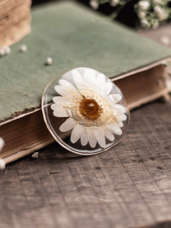 Mellow Marguerite Pin : LA-PP-ME