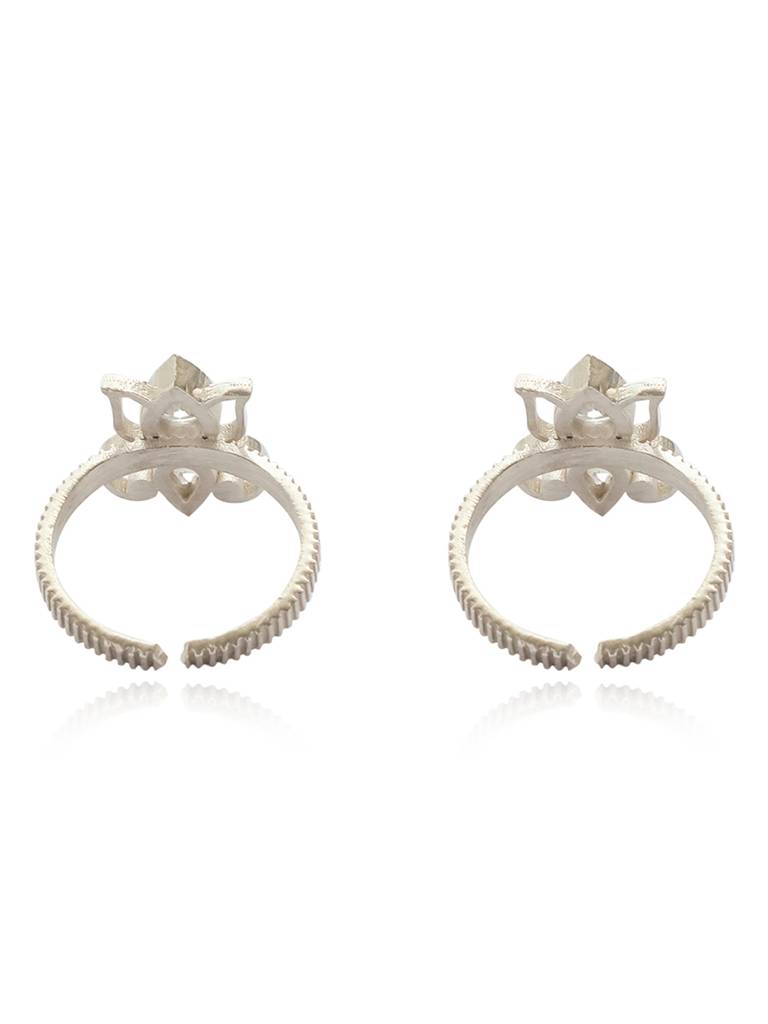 Silver 92.5 White Lotus Toe Ring : U080SO05TR0304