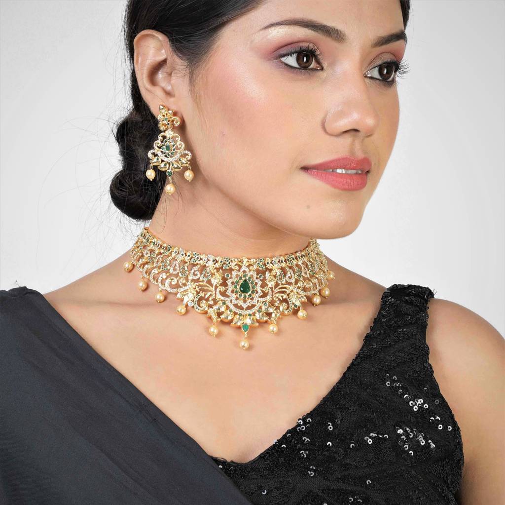 Estele Gold Plated Cz Magnificent Bridal Choker Necklace Set With Green Stones & Pearls For Women : AD-549C-IGNKER