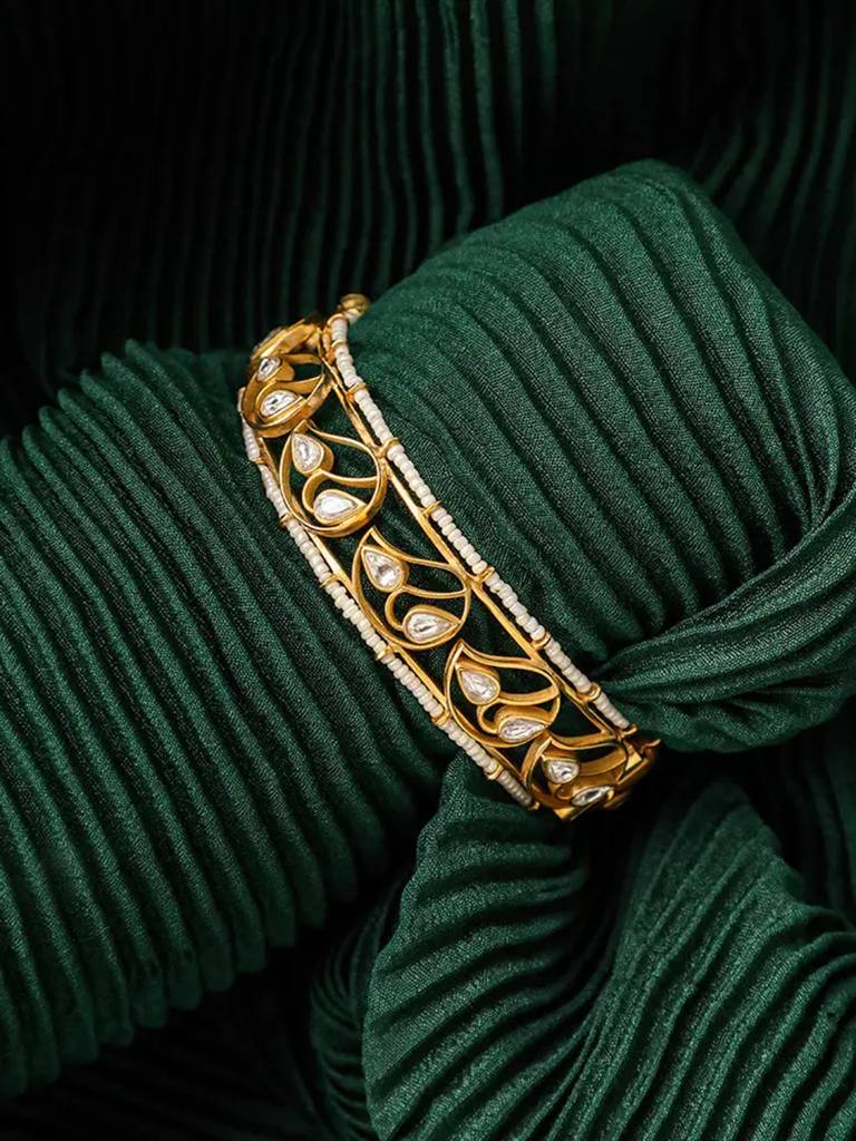 Silver 92.5 Aam Ras Bangle : U080SG028LB0706