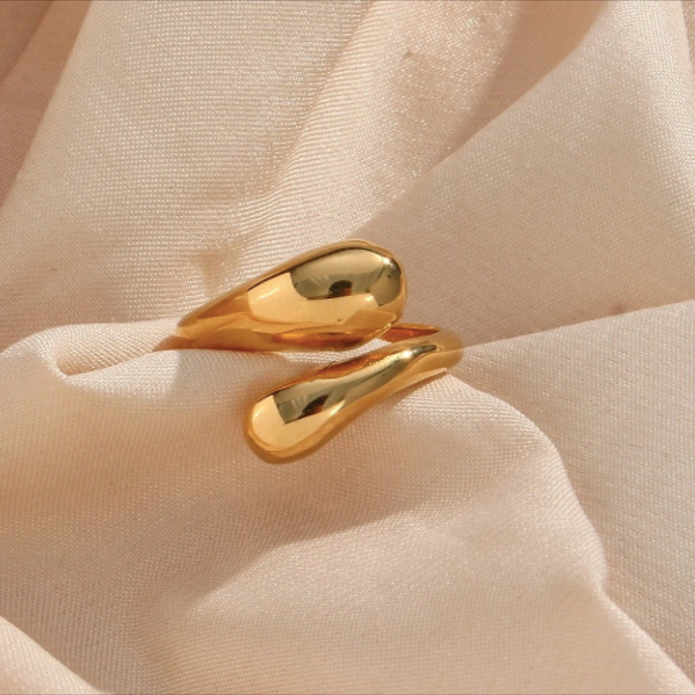 18Kt Gold Plated Adjustable Hug Ring, Michelle