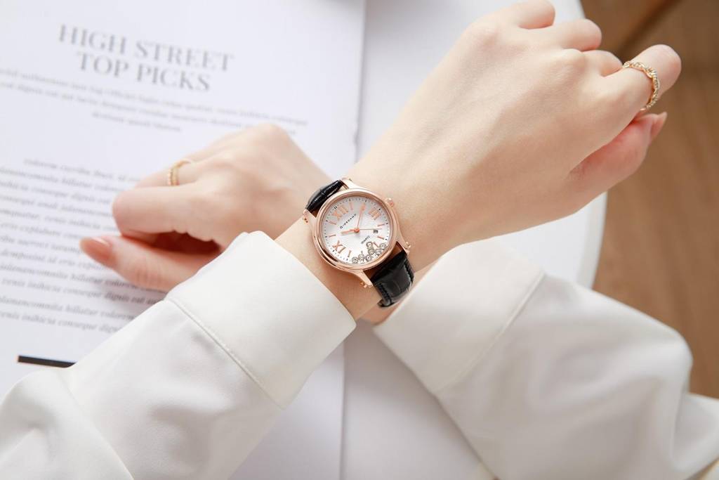 Giordano Luxury Analog Quartz Watch For Women Â Rose Gold Case, Roman Numerals, Crystal-Studded Dial, Leather  : GZ-60142-11