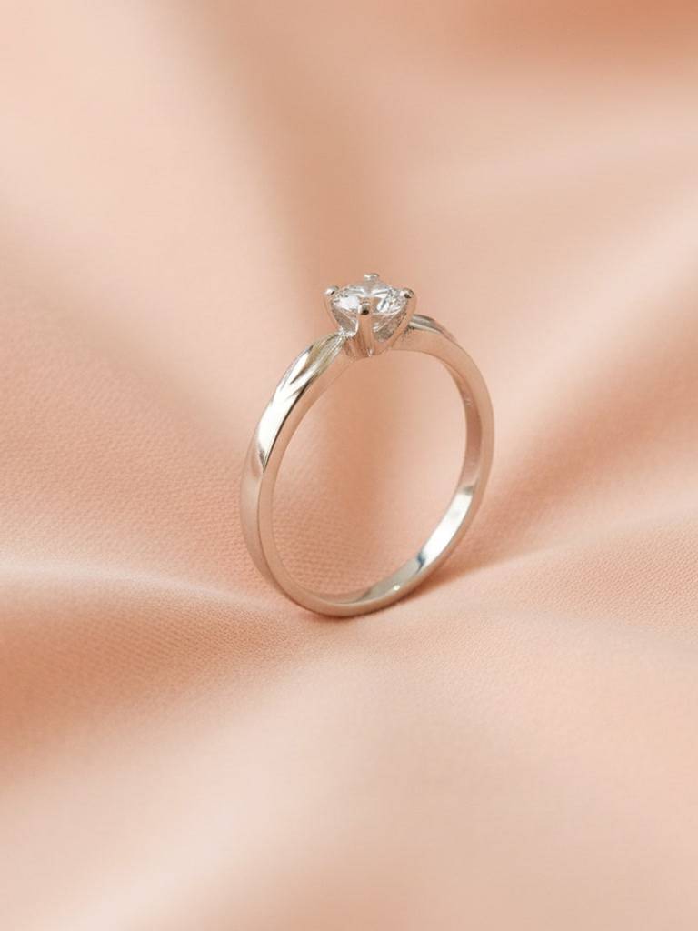 925 Pure Silver Nova Solitaire Rhodium Plated Zircon Ring : LR1332
