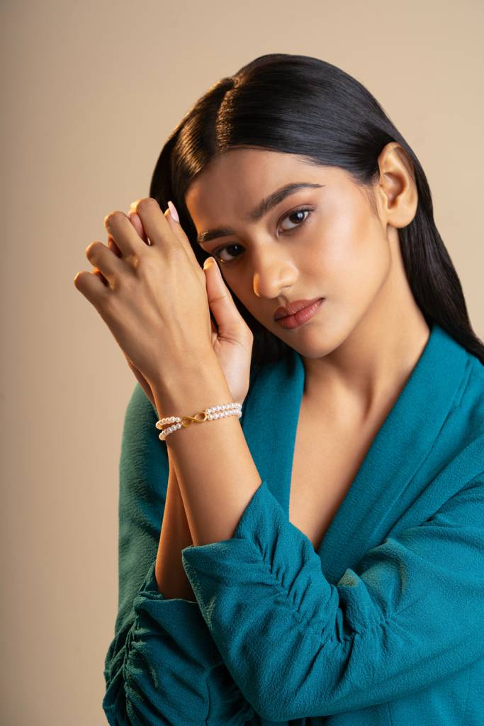 Eien Infinity Freshwater Pearl Bracelet : BRC-EIEN-INFINITY