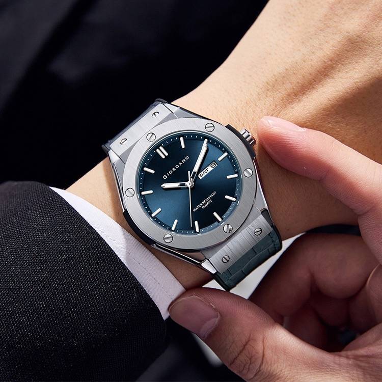 Giordano Casual Analog Watch For Men With Leather Band, Day-Date Function And Quartz Movement : GZ-50142-04