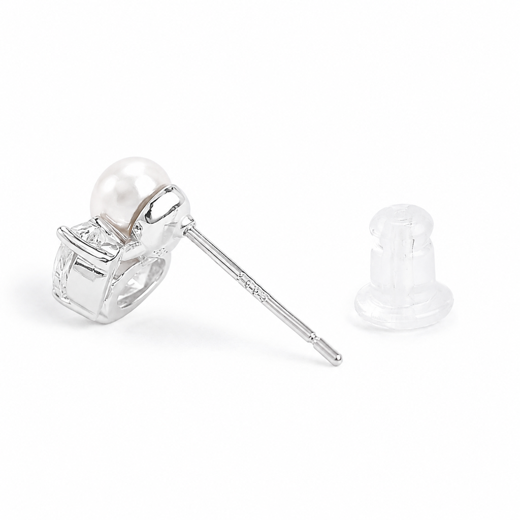 Silver Pearl Fusion Studs : WER00101