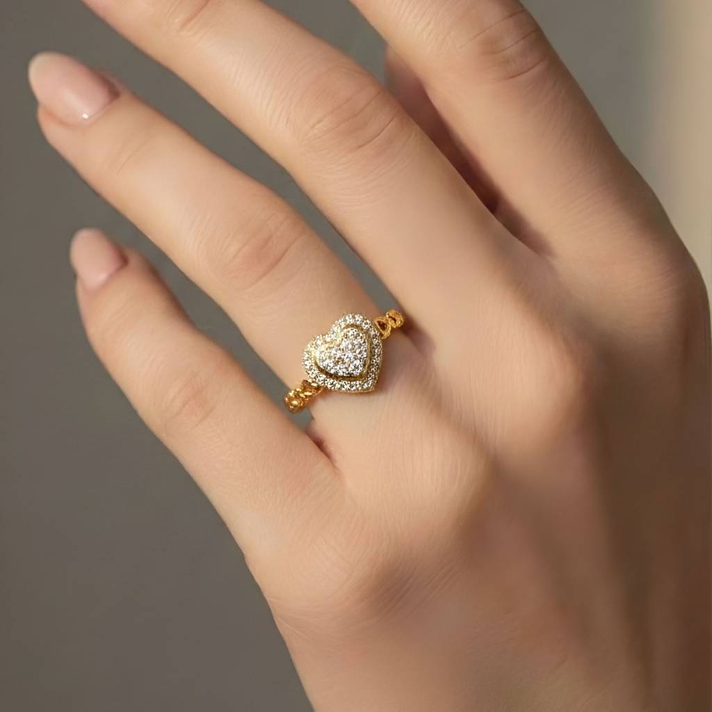 Gold-Plated Glam Heart Crystal Design Anti-Tarnish Ring : HSPS60MB1406
