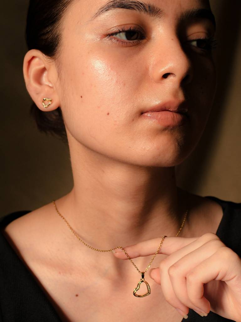 Heart Studded Minimal Jewelry Set Â Dainty Gold Necklace & Earrings : SET533HSMS