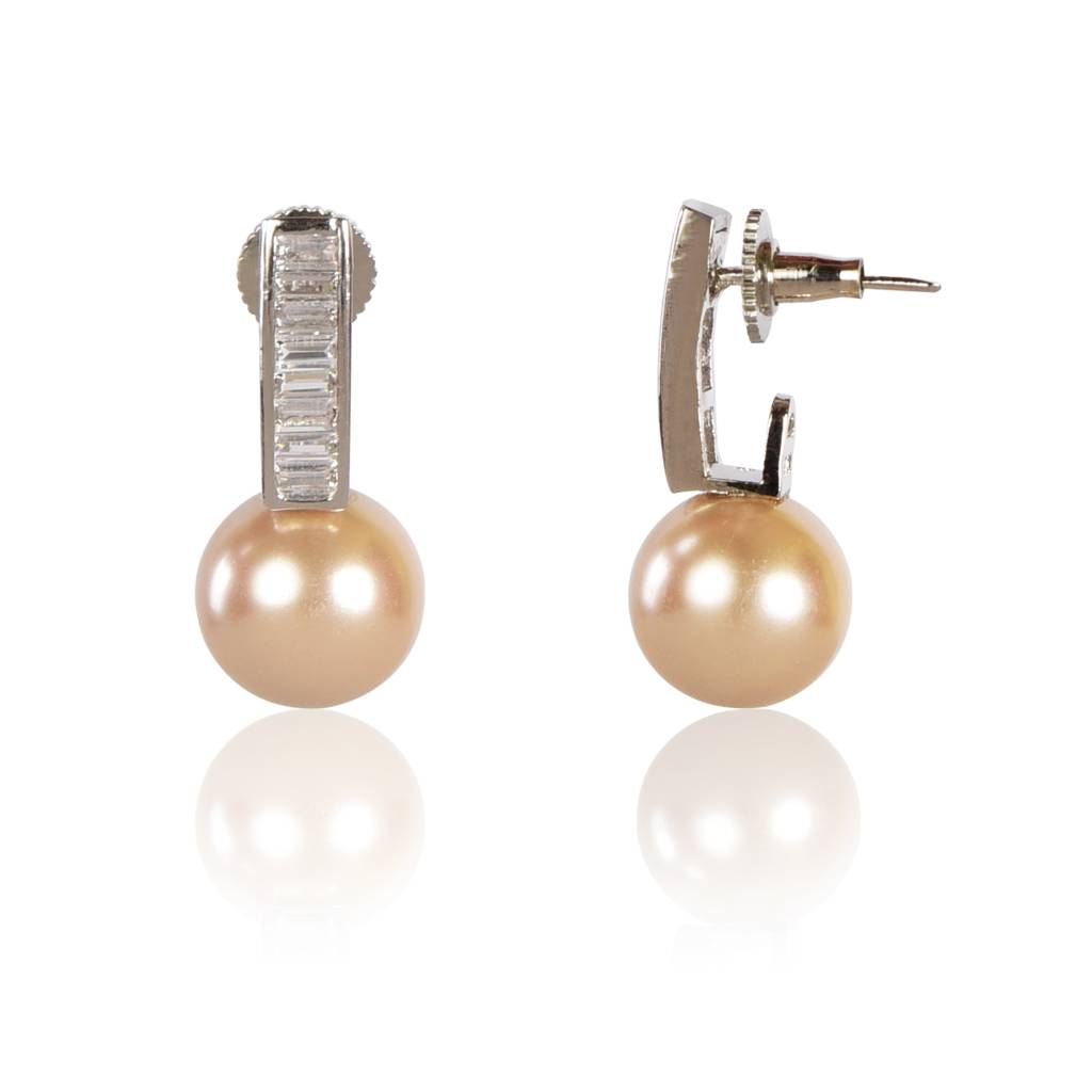 Evergreen Champagne Pearl Stud Earrings : IE1022B