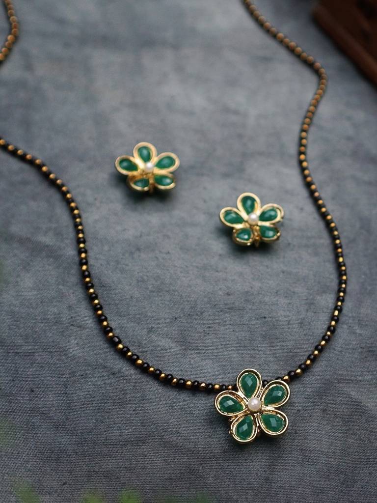Forever Flowers -  Mangalsutra Necklace Set : PAMS06GR