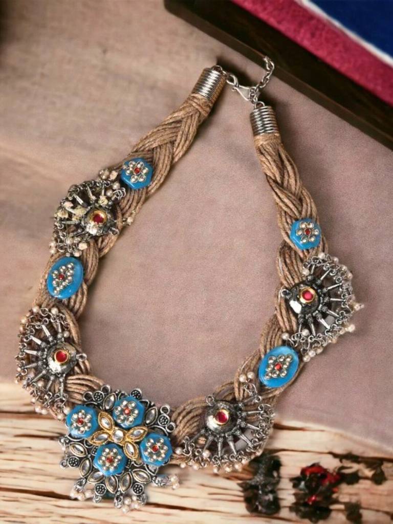 Germam Silver-Plated Kundan Studded Oxidised Necklace : VI24NK0033
