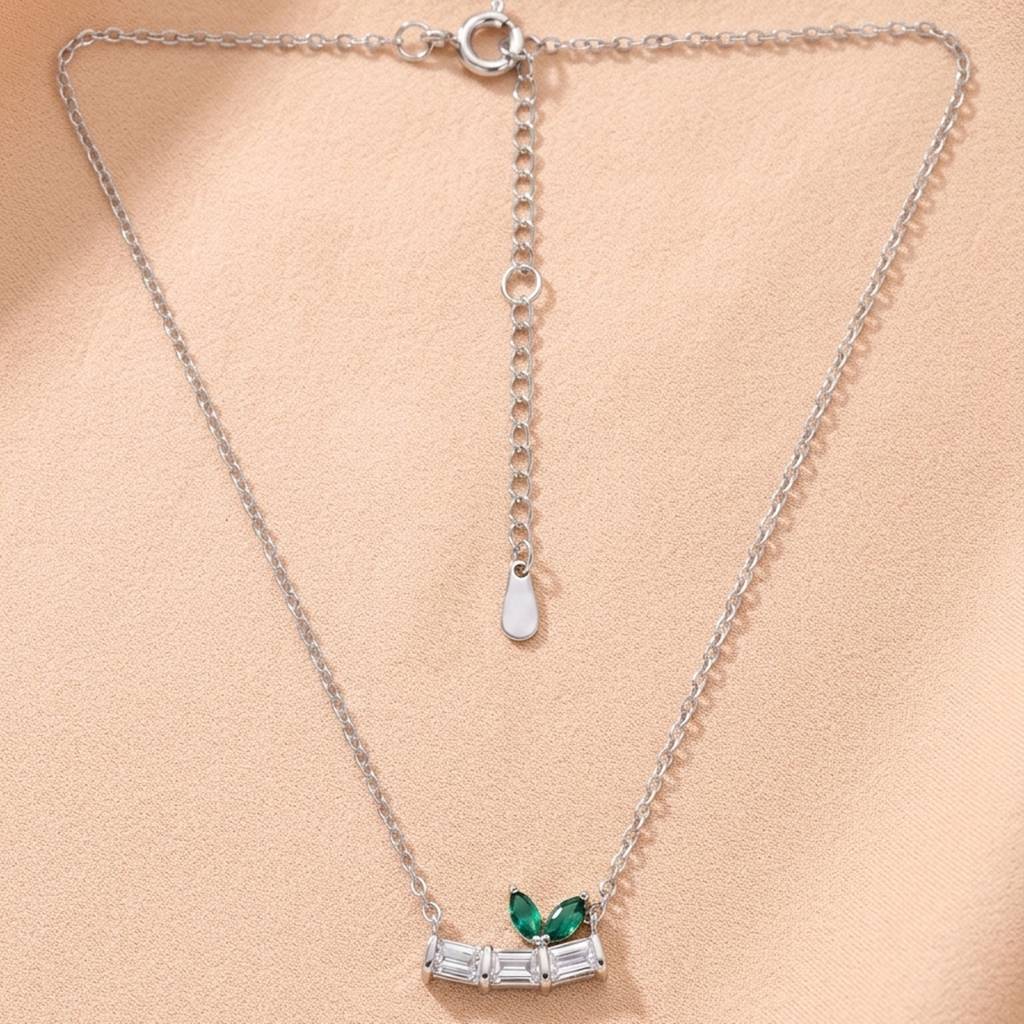 925 Pure Silver Emerald Leaf Baguette Chain  Pendant : CP1146