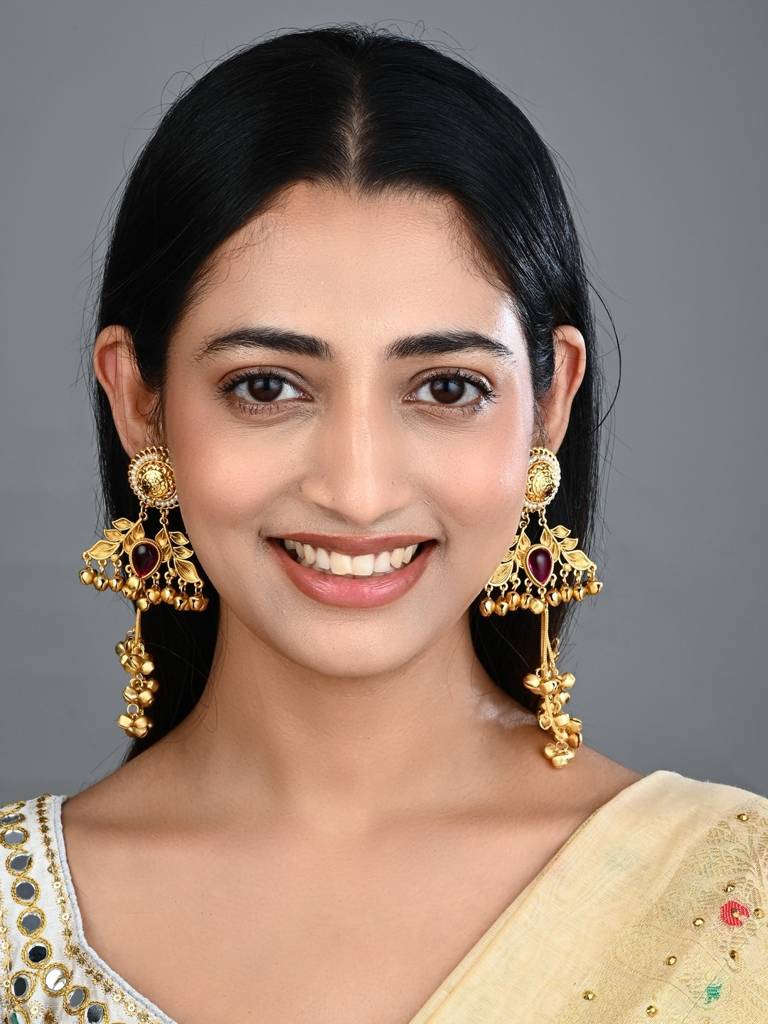 Gold Plated Studs With Ear Chains : S24KCER648RED