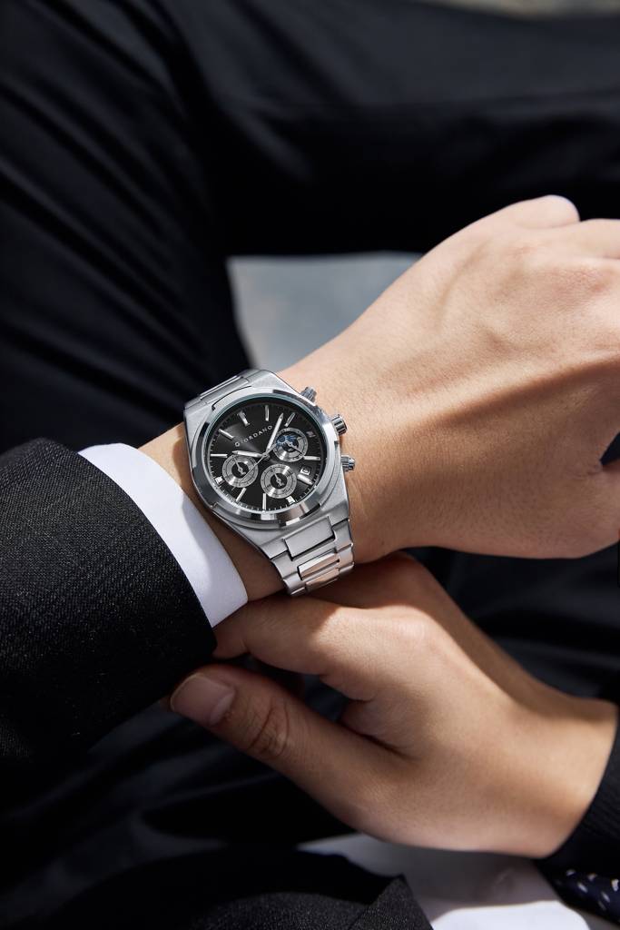 Giordano Luxury Multifunctional Watch For Men With Round Dial, Date Display And Stainless Steel Strap : GZ-50152-22