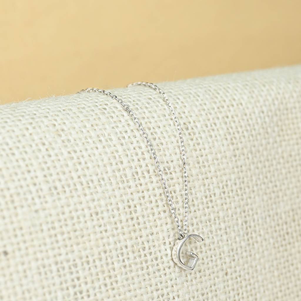 Gleaming G Initial Necklace : BIN25