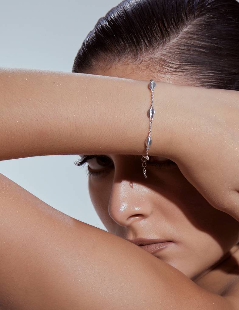 Silver Bean Bracelet : CF10EA