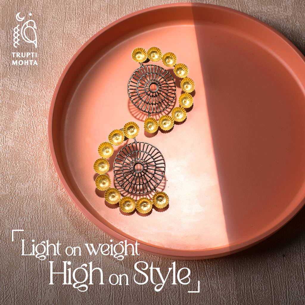 Disc Party Earrings : AC-1052