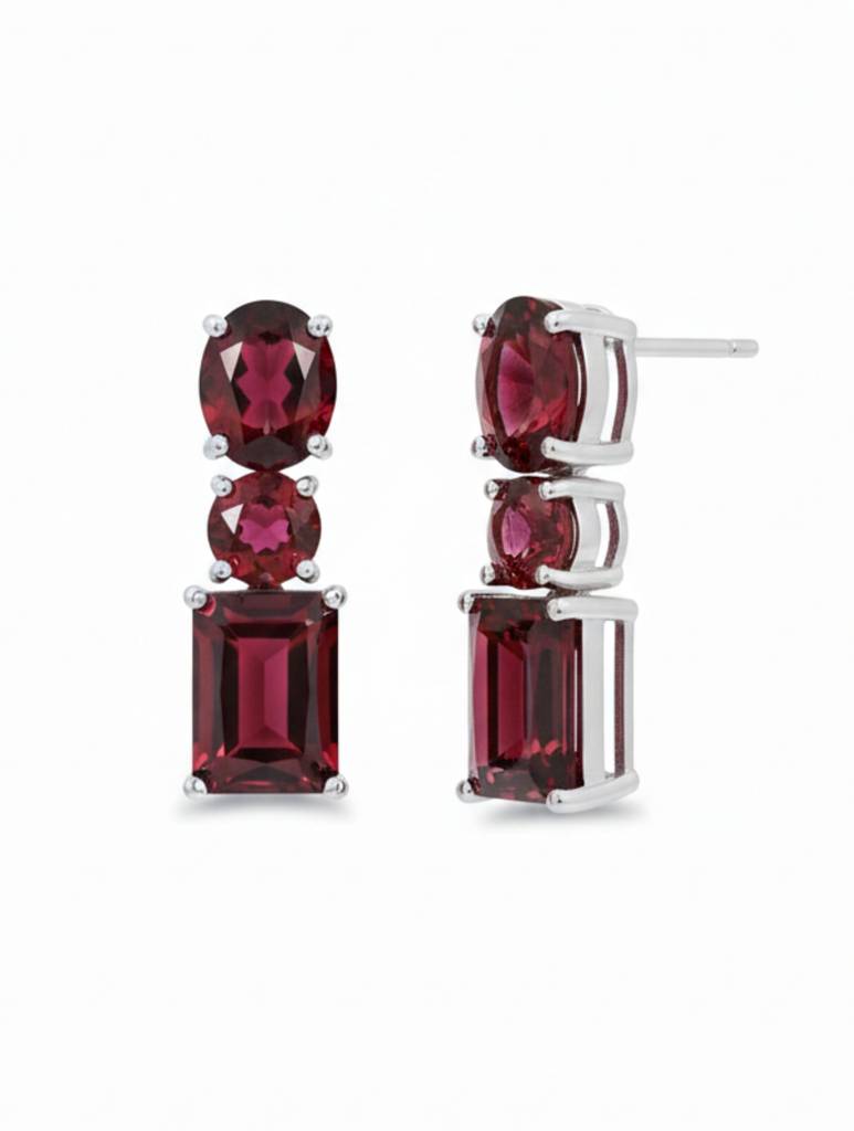 Kicky & Perky Natural Garnet Triple-Stone Drop Earrings In 925 Sterling Silver : VSILSME058_G