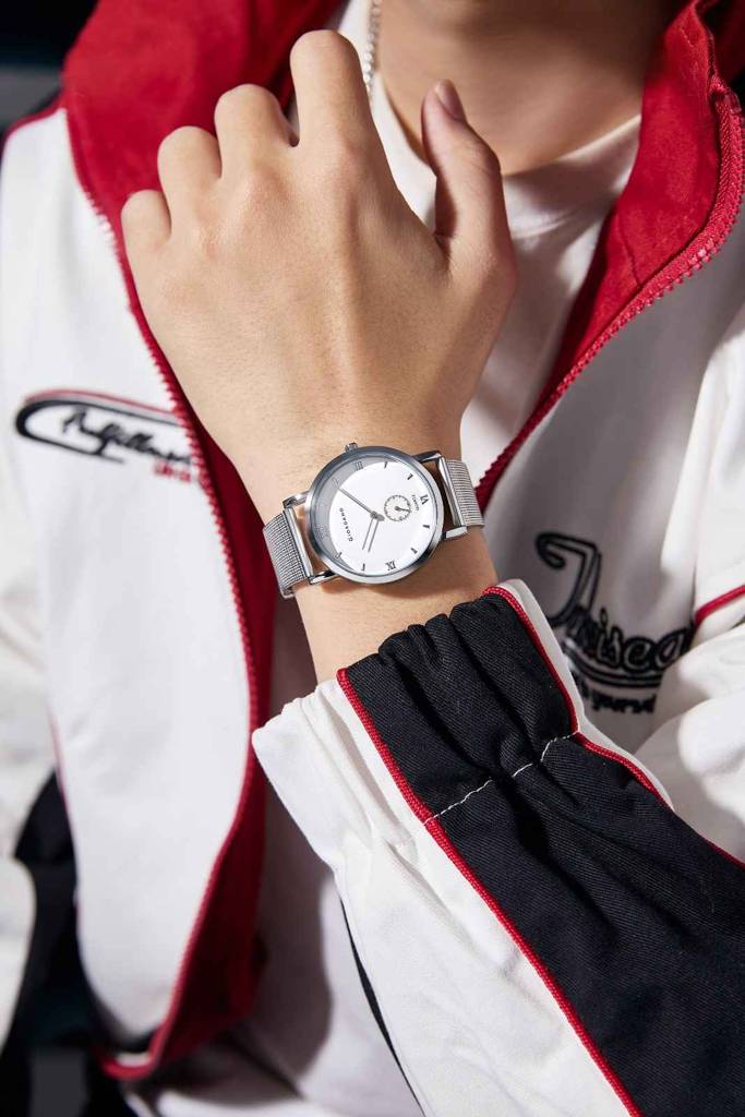 Giordano Classic Analog Quartz Watch For Men Â Mesh Metal Strap, Minimalist Dial With Roman Numerals, Slim Ele : GZ-50186-22