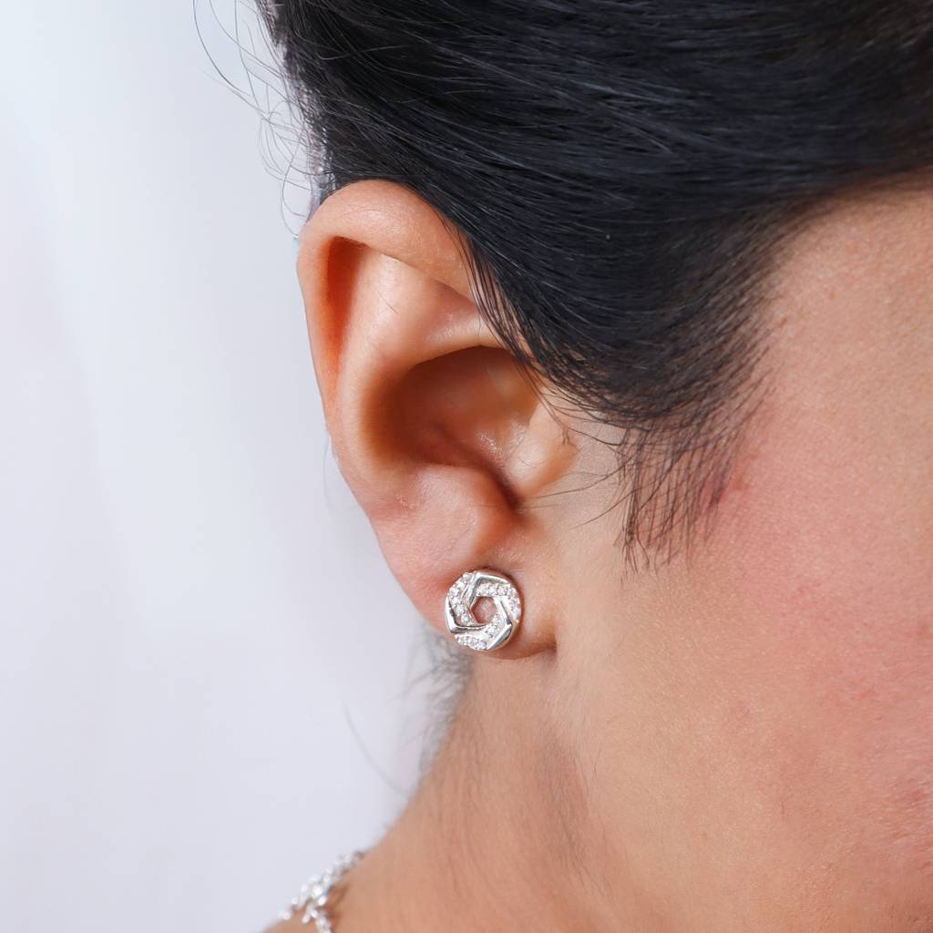 Spiral Set With Chain | Cz | 92.5 Silver : Silver_Spiral_Zircon_Set_with_Chain_July25