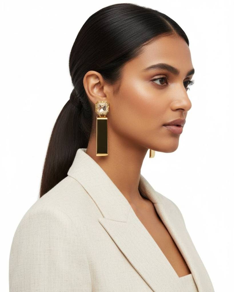 Diamond Regalia Earrings : CJLX218838601AZ