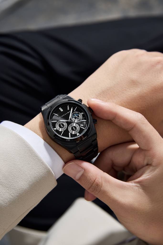 Giordano Luxury Multifunctional Watch For Men With Round Dial, Date Display And Stainless Steel Strap : GZ-50152-11