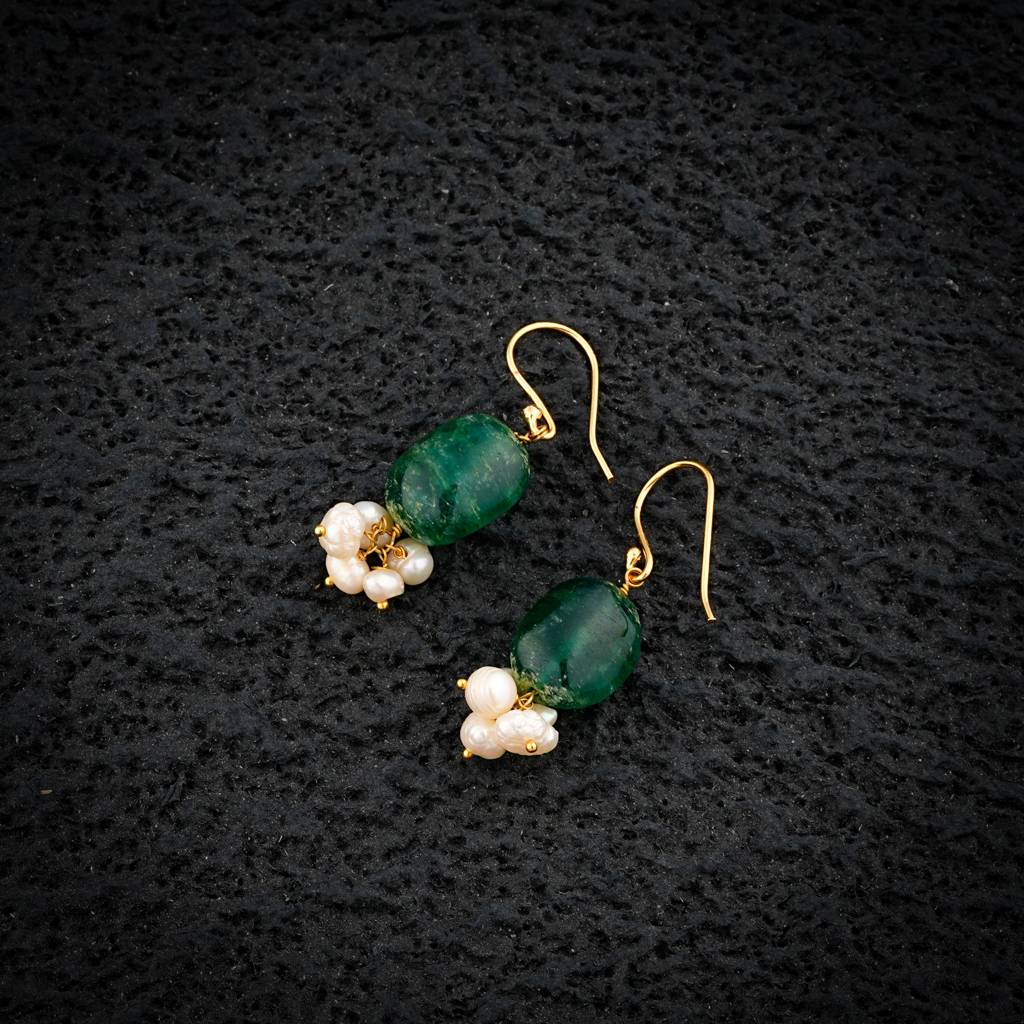 Emerald Green Stone And  Pearl Earrings : PRMBE01
