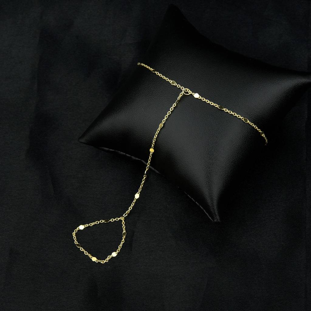Golden Grace Wrist-To-Finger Chain : NHBRGPNA26