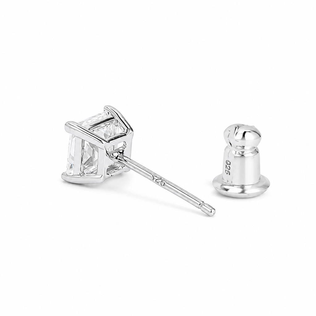 Silver Royal Square Crystal Earrings : WER00104