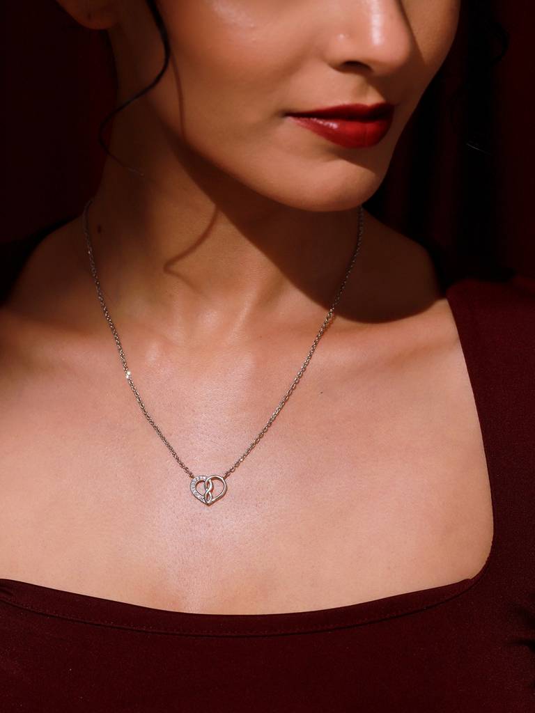 Valentine’S Day Entwined In Love Sterling Silver Necklace : 8905124575002