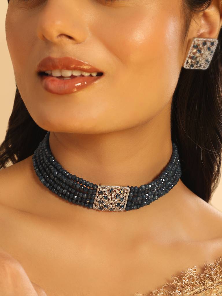 Zircon Floral Grace Necklace Set : YI24A0431N