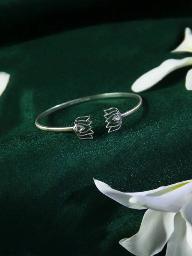 92.5 Silver Oxidize Lotus Bangle : U080S0008LB480