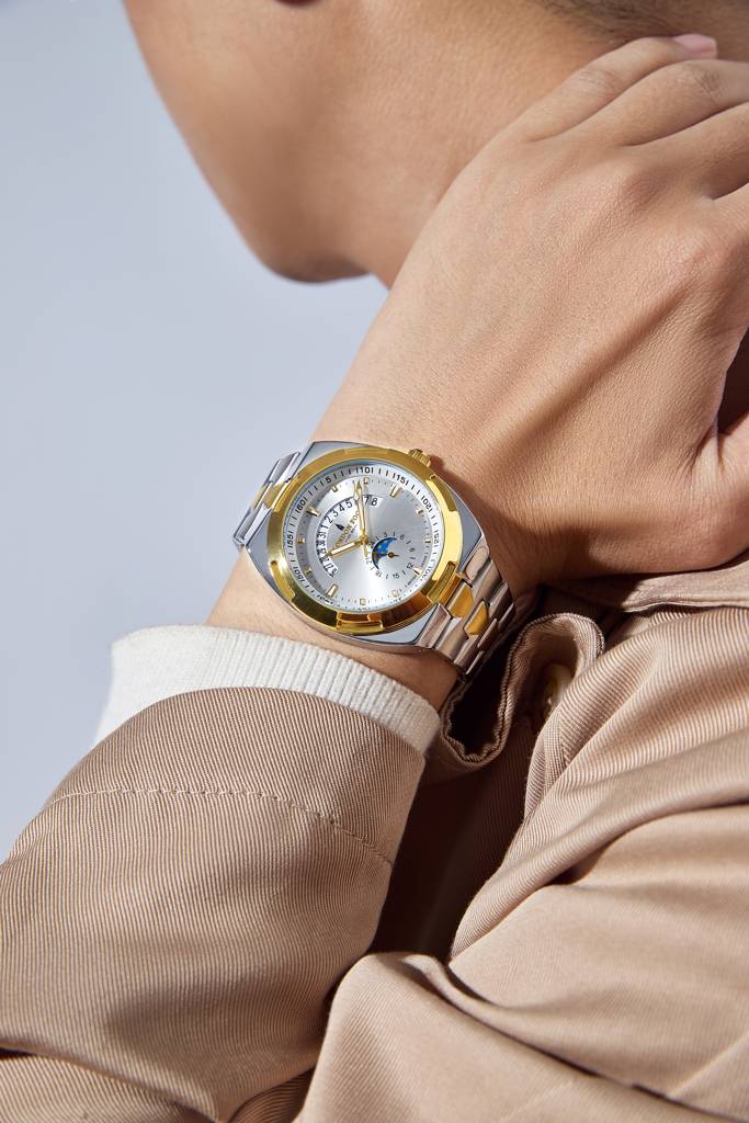 Camden Collection Analog Quartz Watch For Men With Round Dial, Retrograde Date Display, 24-Hour Day-Night Indica : LFM10021-44
