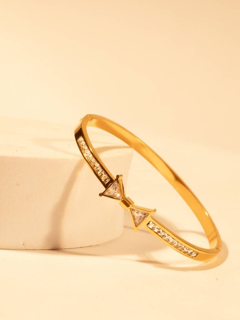 18K Gold Plated Bow Studded Bracelet For Women Stainless Steel