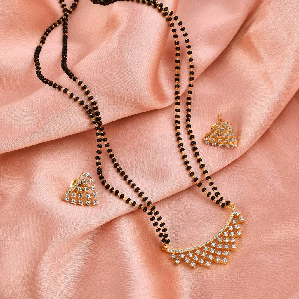 Eternal Radiance Mangalsutra With Chain With Earrings : PJPENGPCZ41
