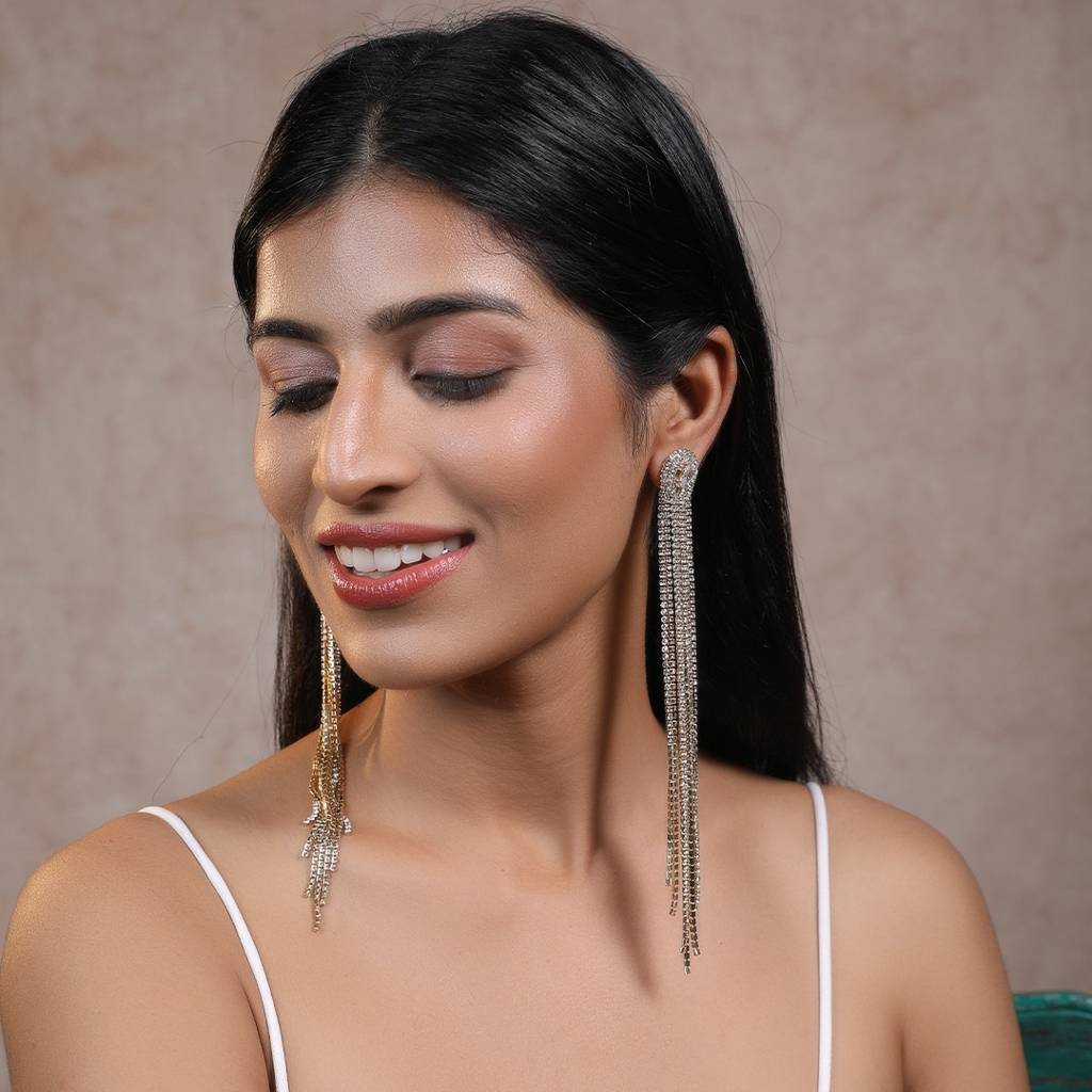 Divaglint Tassel Earrings : C-556