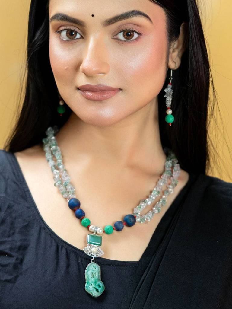 Handmade Blue Green Semi Precious Drazy Lava Agate Stone Chips Necklace Set : LAANP119