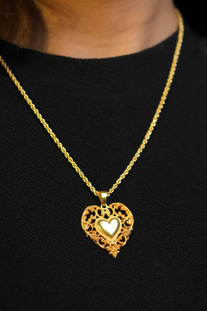 Golden Empress Heart Pendant : TZSN25