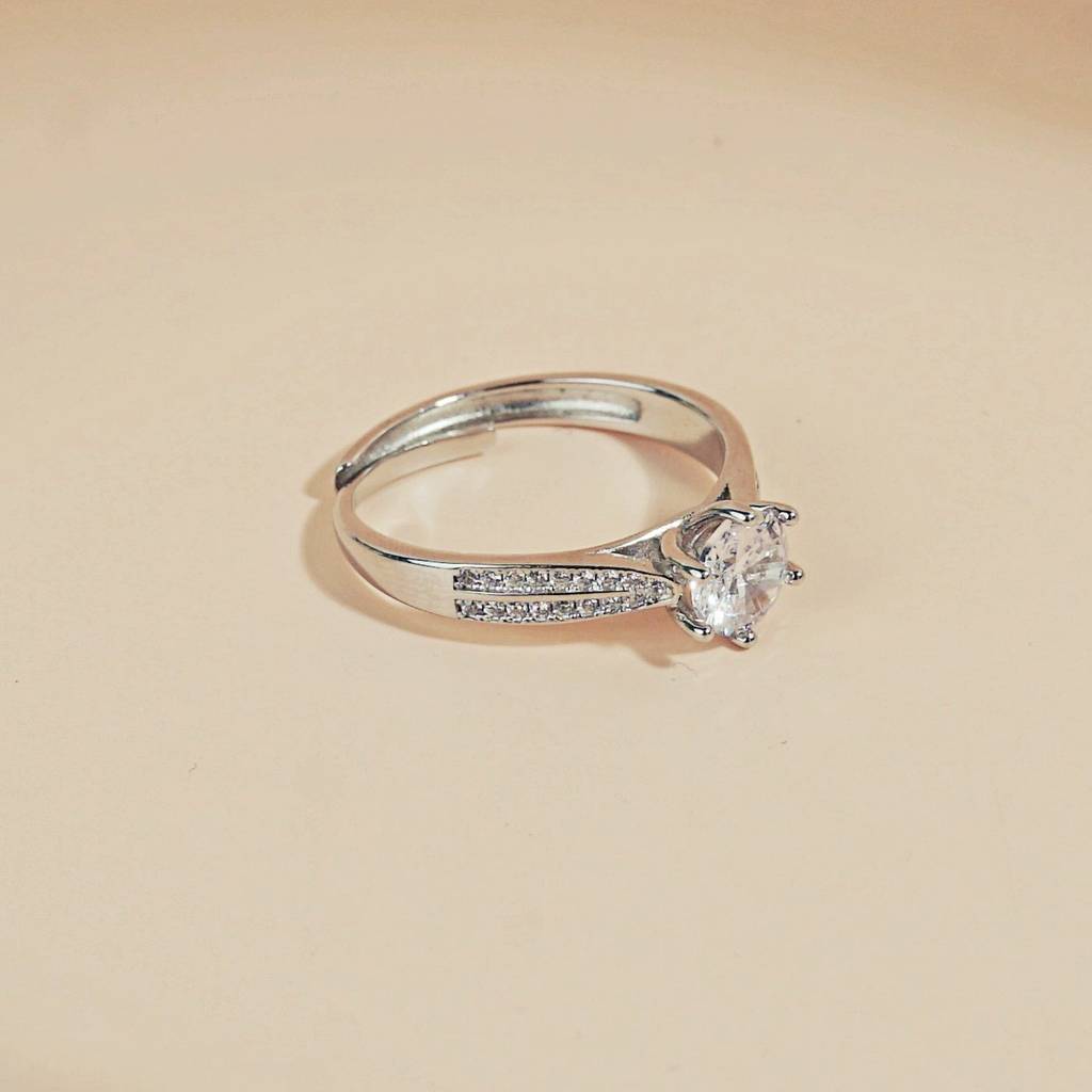 Sterling Silver Radiant Promise Split-Shank Ring : RGS023