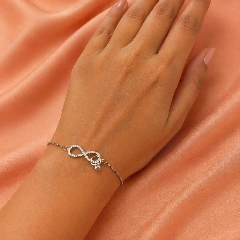 Sparkling Infinity & Solitaire Box Chain Bracelet : BR1147