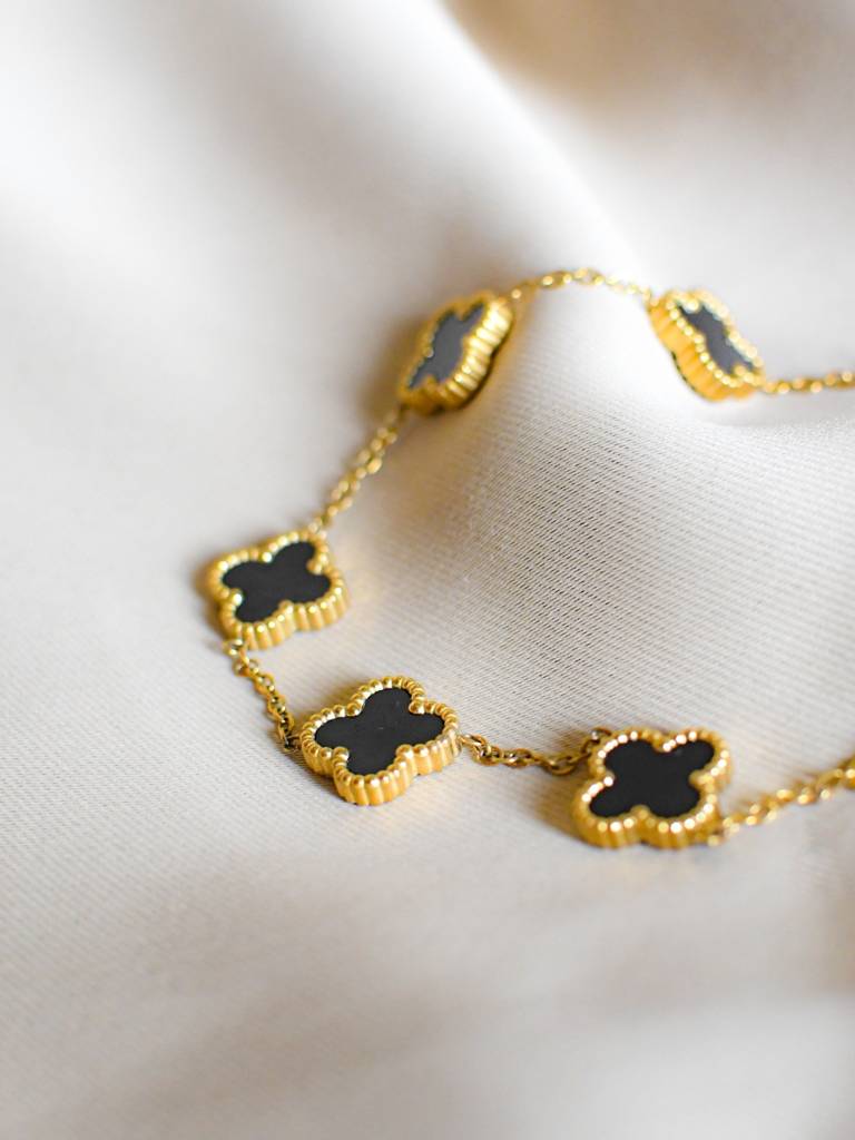 Black Clover Chain Bracelet : ATCB525BCCB