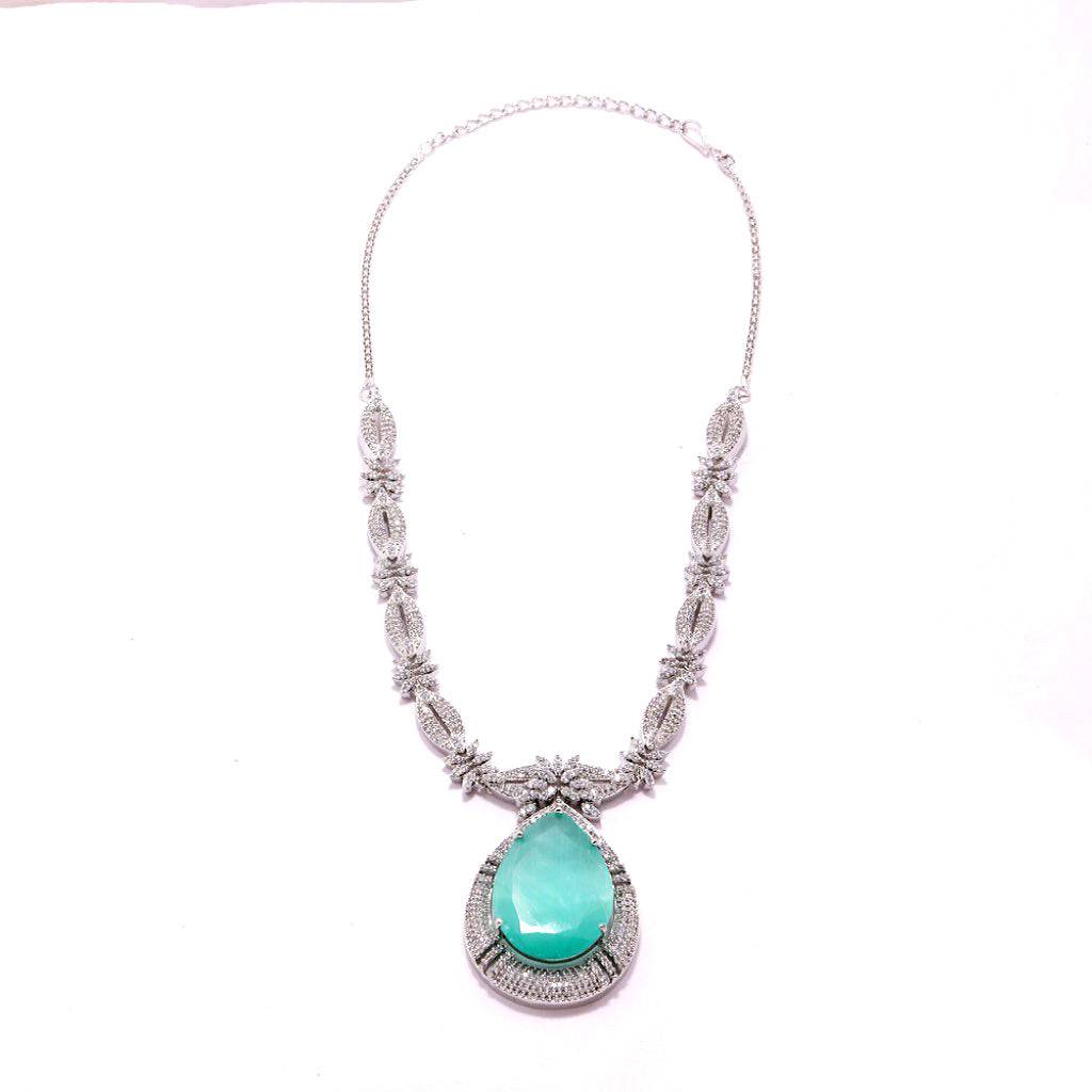 Imperial Elegance Necklace (Green) : NRO15