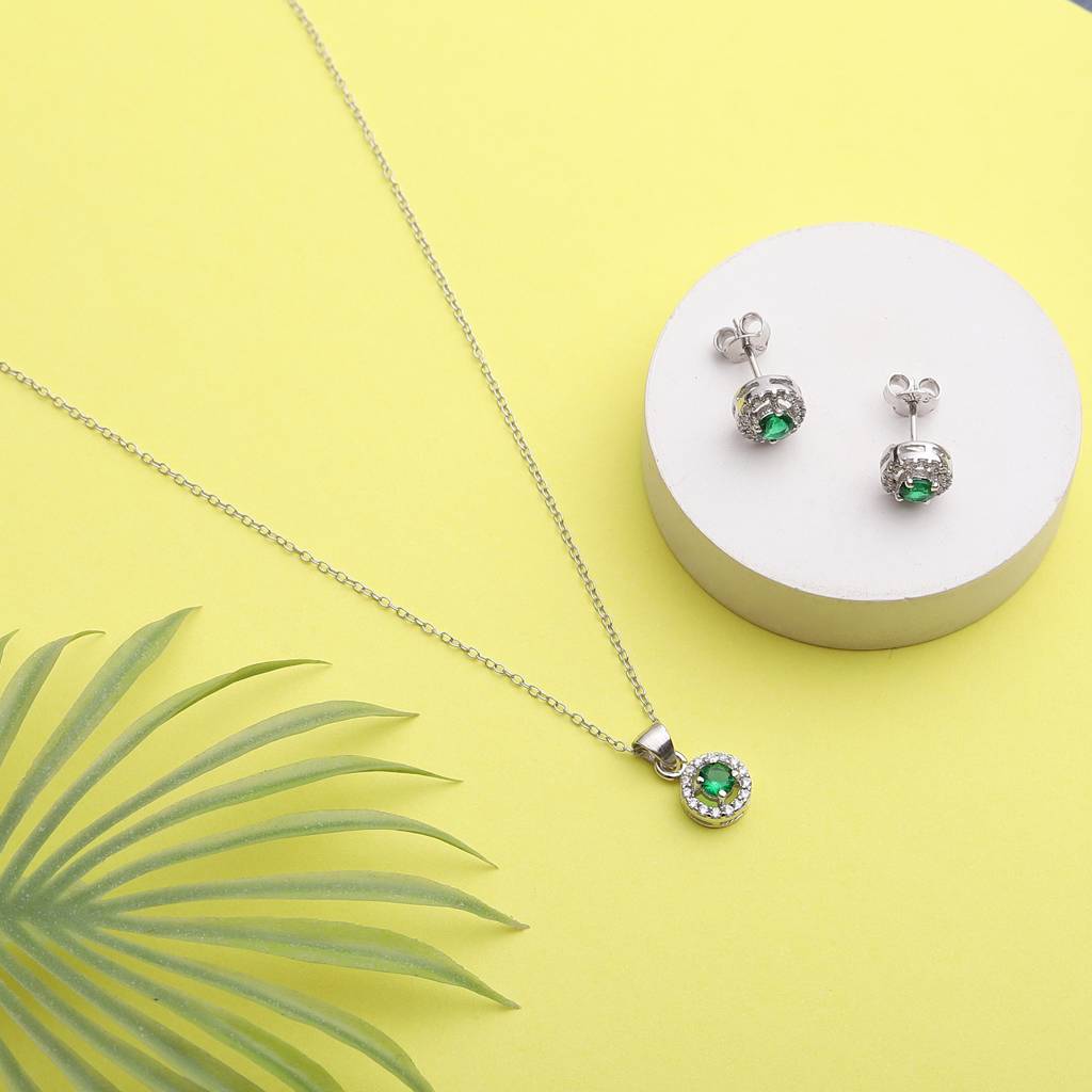 Iski Uski 925 Sterling Silver Evara Emerald Pendant Set