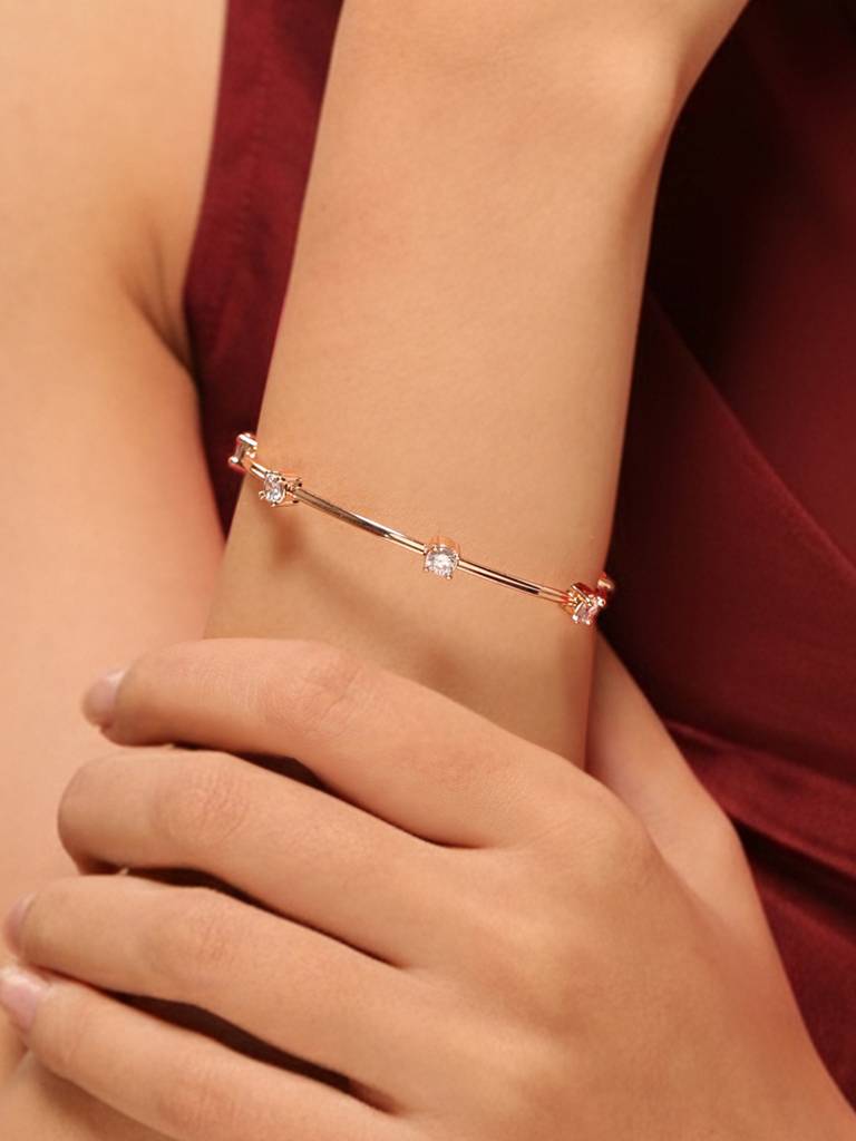 Sparkling Elegance Pure Glow American Diamond Cz Bracelet : 8905124575712